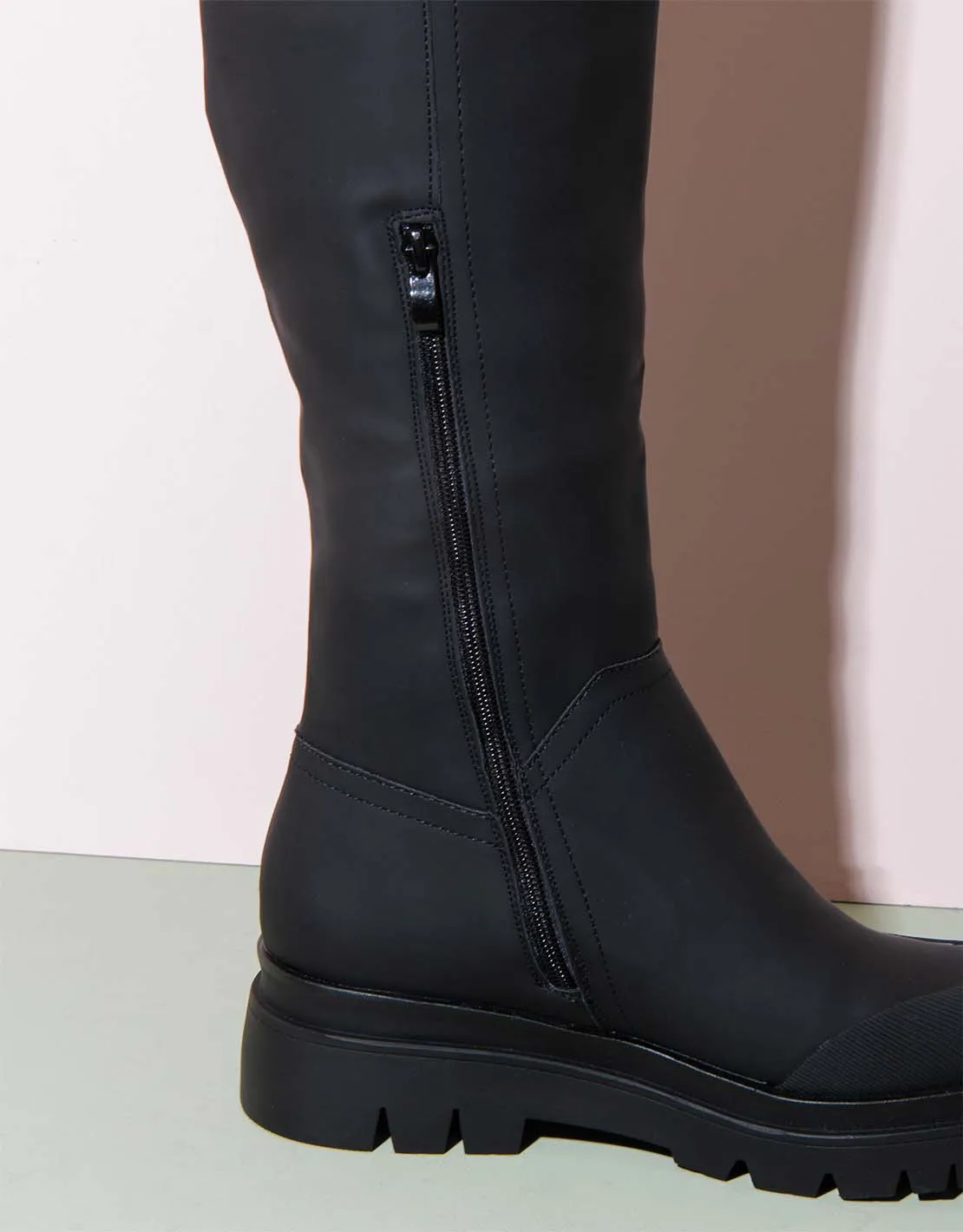 high chelsea boots