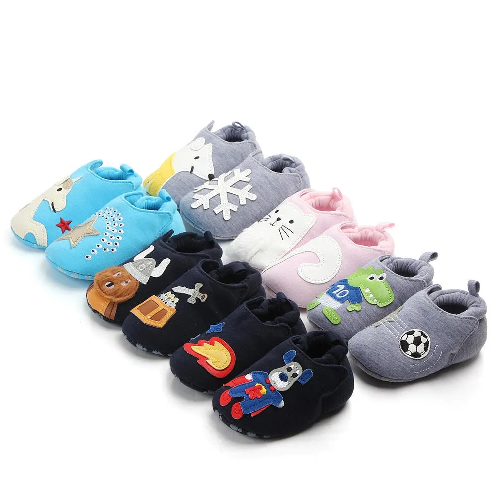 Spring and autumn new non-slip soft bottom baby toddler shoes baby boy girl  baby cotton shoes cartoon can not drop shoes0-12