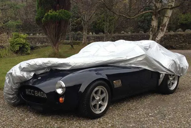 Voyager outdoor lightweight car covers for AC COBRA (61-97)