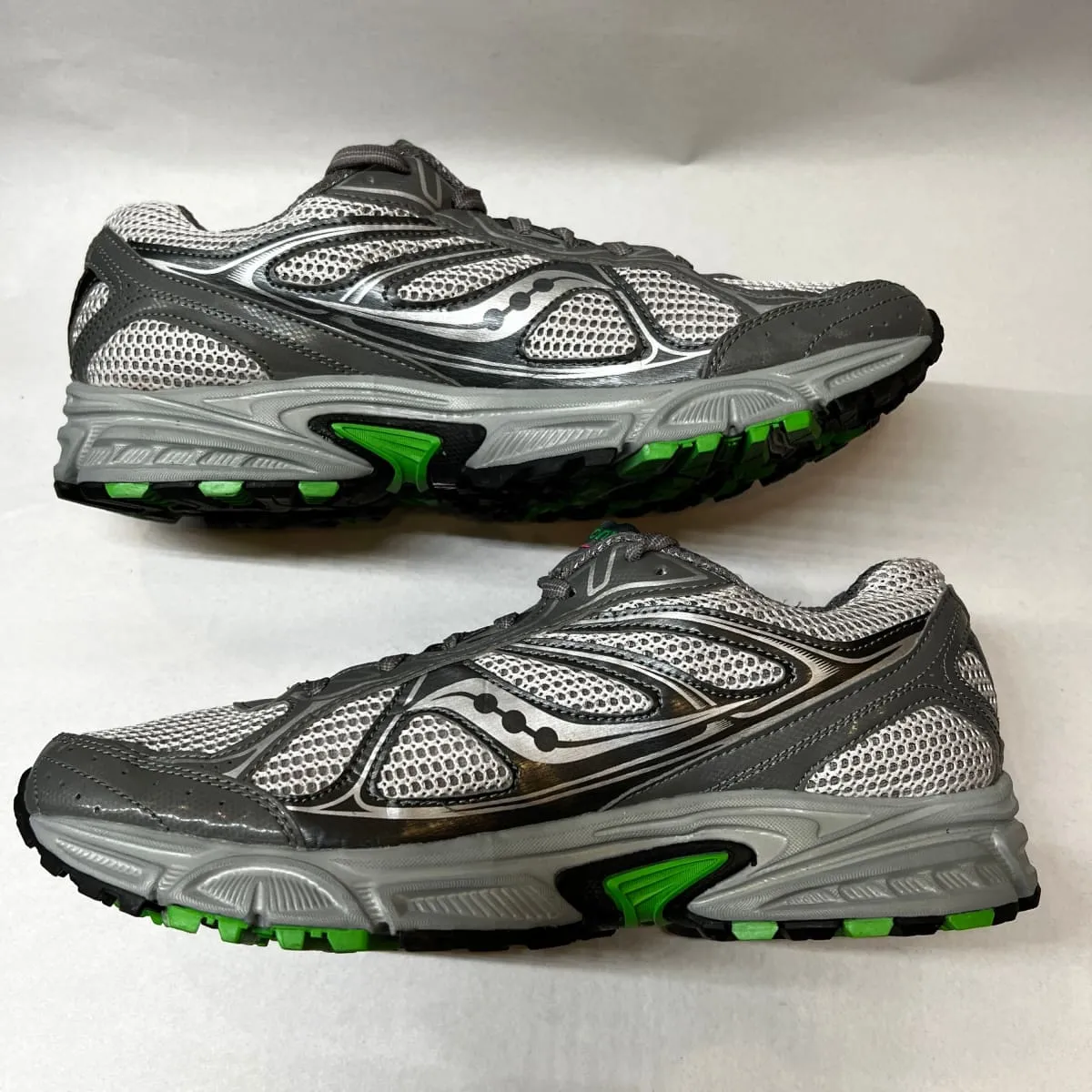 Women's Grid •Cohesion TR7• Trail Running Grey/Green/Fuchsia Size 10M -Preowned